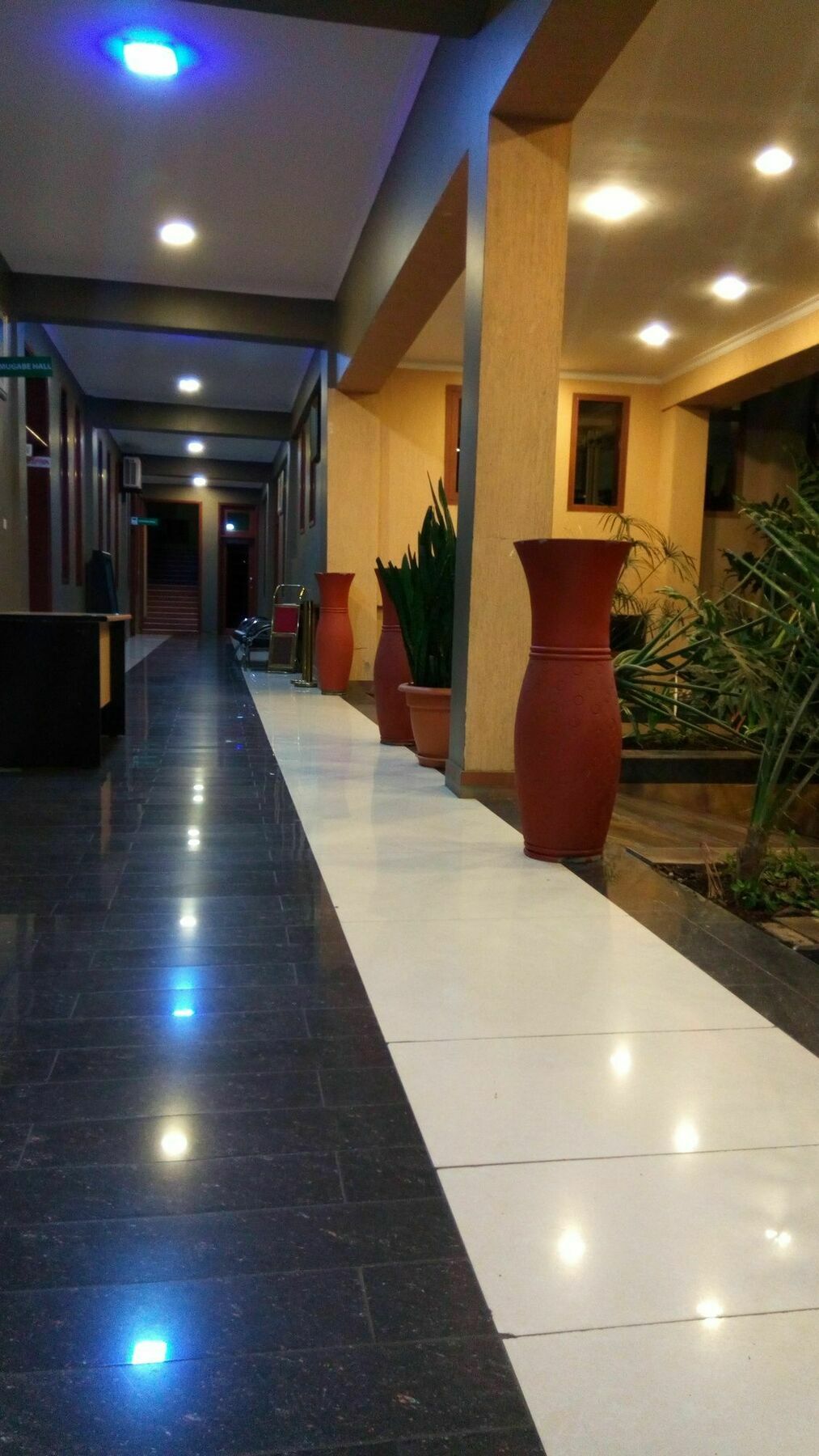 Lush Garden Hotel Arusha Exteriör bild